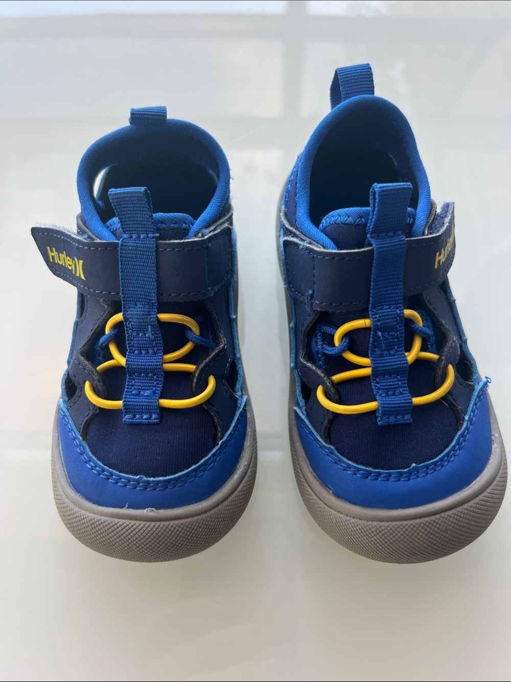 Hurley Kids Blue and Navy Sandals with Yellow Accents